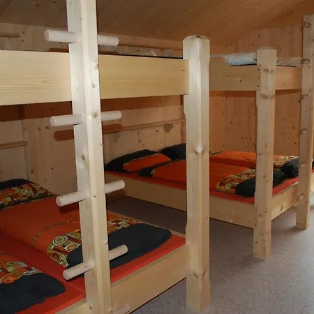 Berghaus Baregg אורחן